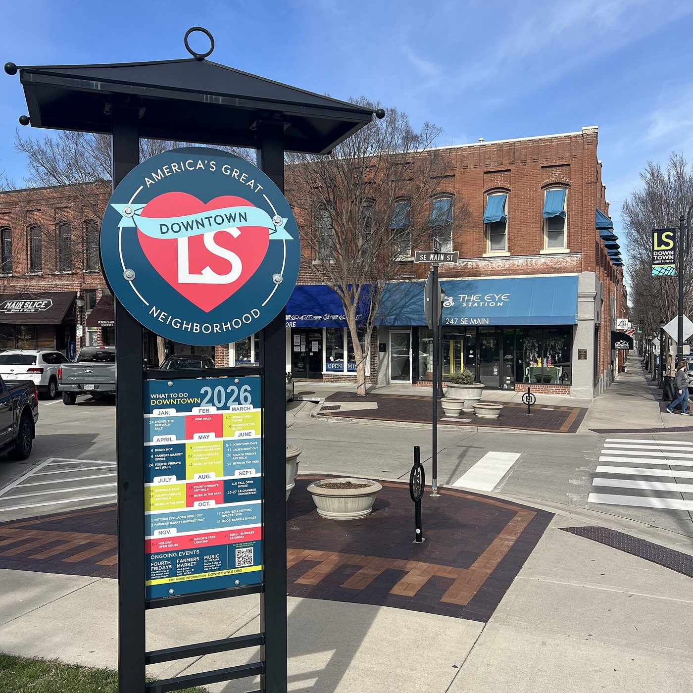 Downtown Lee's Summit, Main and Third